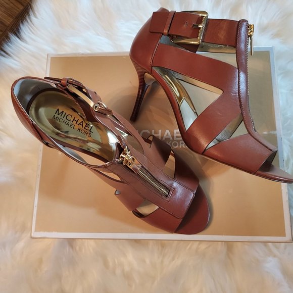 Michael Kors : Anya Mid Sandal : Luggage Leather : Size 8 : NWT - Picture 1 of 10